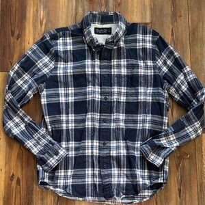 Abercrombie & Fitch Men's Navy and White Plaid Shirt Large
